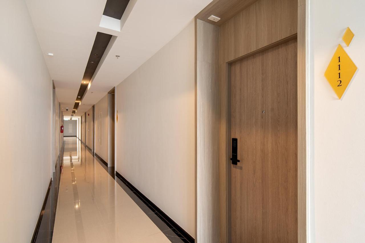 Thaya Hotel Bangkok Luaran gambar