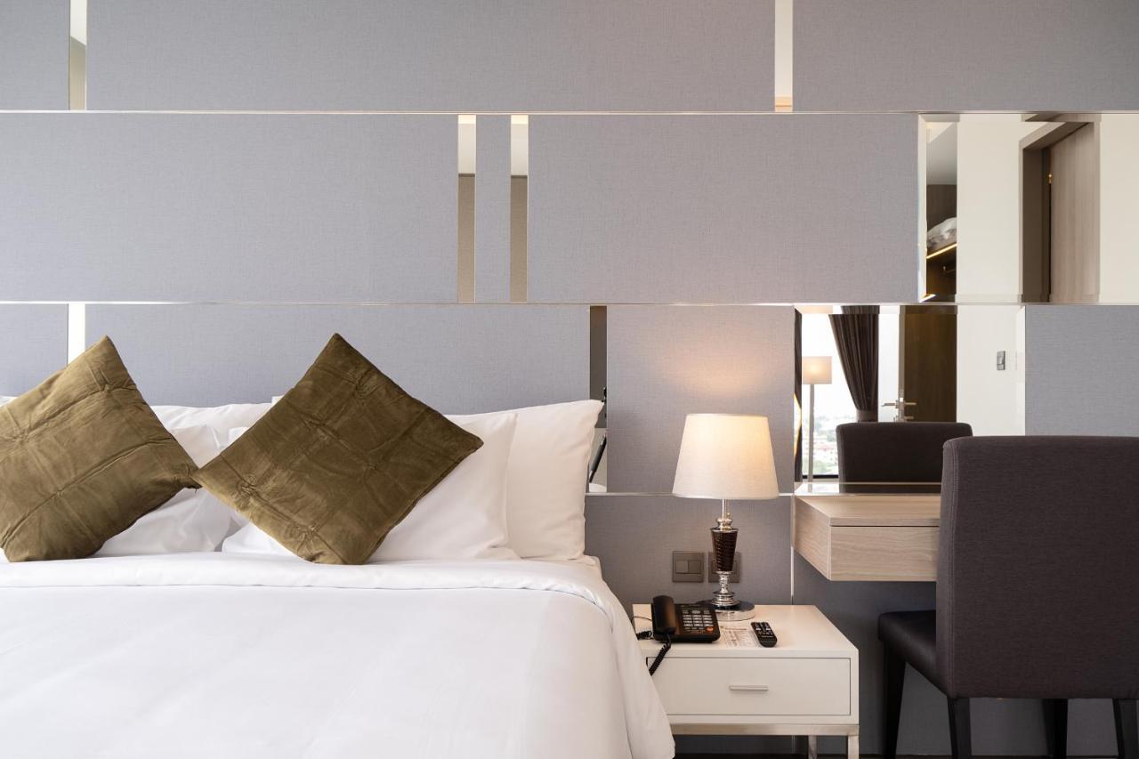 Thaya Hotel Bangkok Luaran gambar