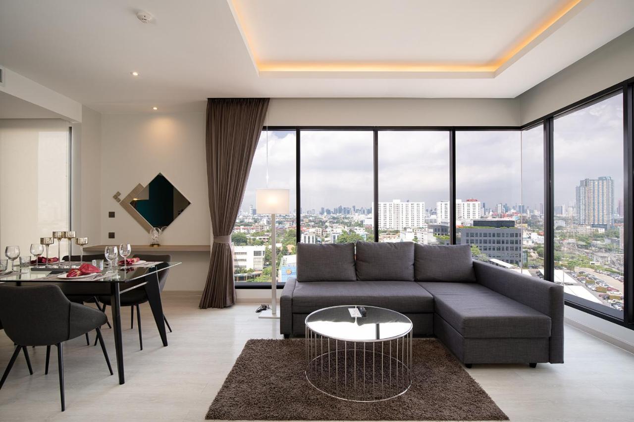 Thaya Hotel Bangkok Luaran gambar