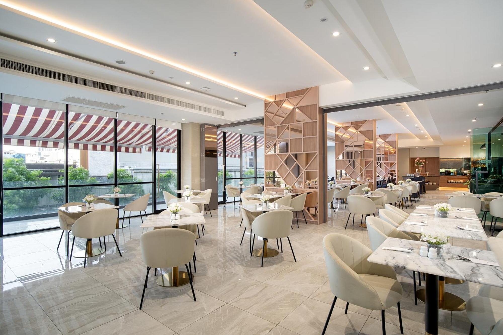 Thaya Hotel Bangkok Luaran gambar