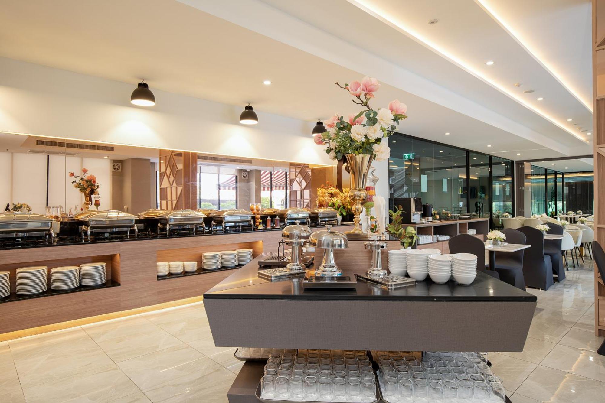 Thaya Hotel Bangkok Luaran gambar