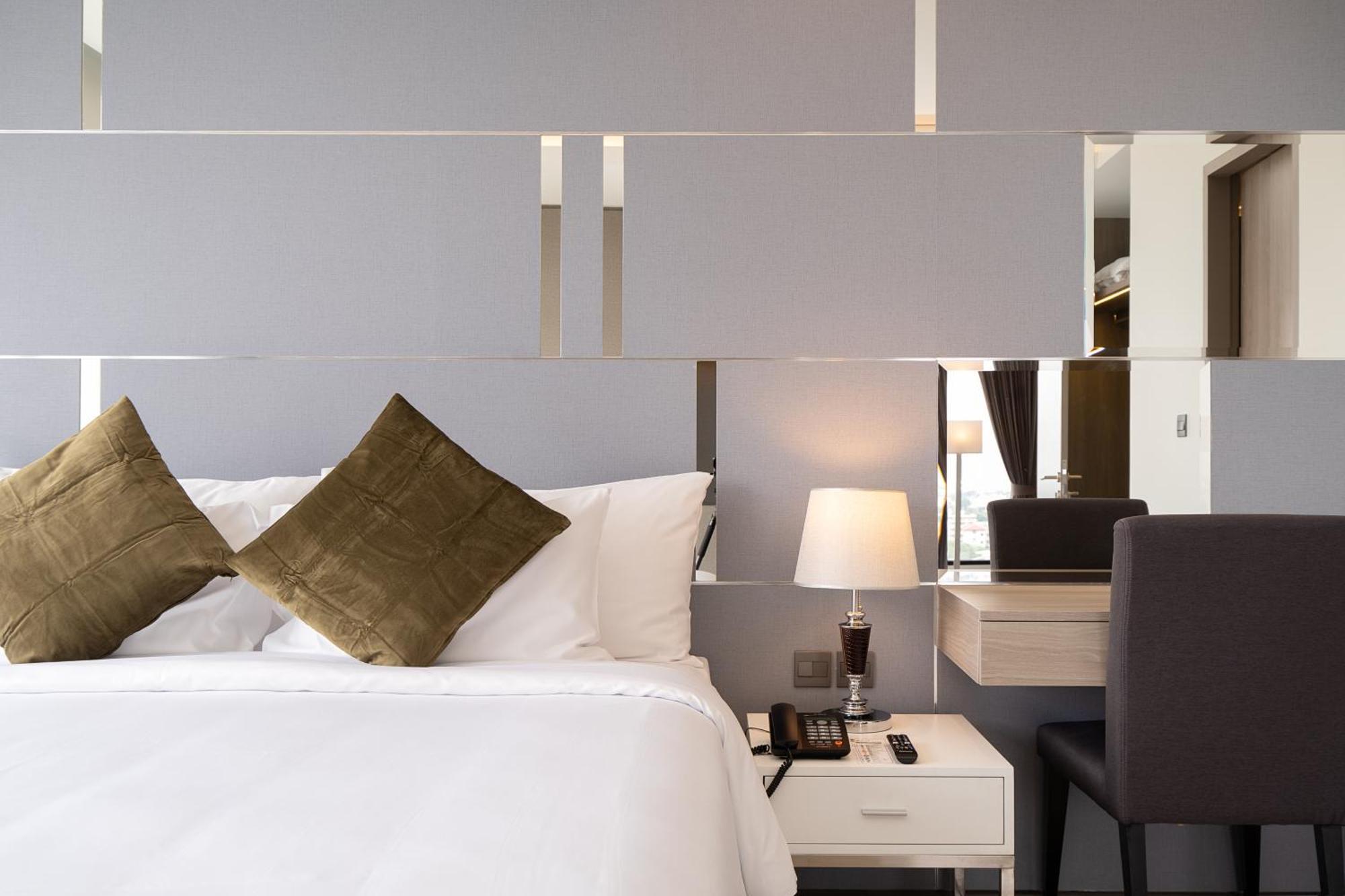 Thaya Hotel Bangkok Luaran gambar