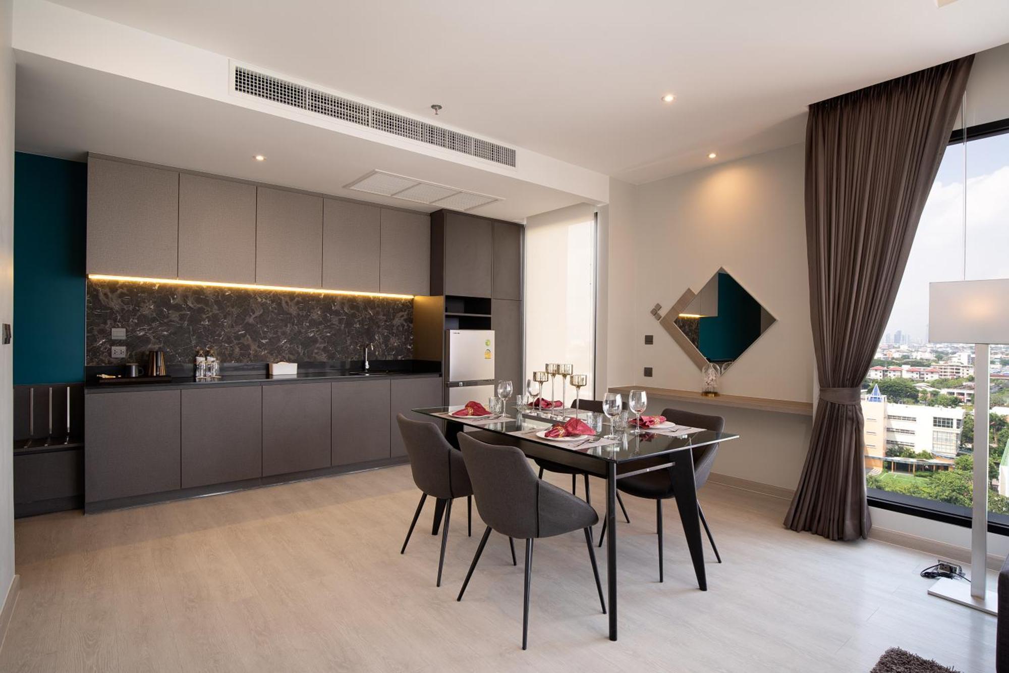 Thaya Hotel Bangkok Luaran gambar